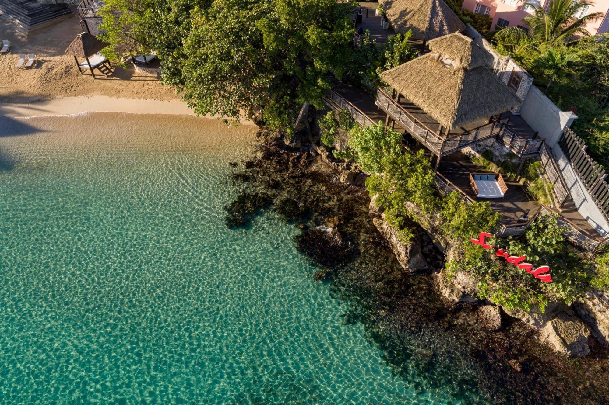 Sandals Ochi Beach All Inclusive Resort - Couples Only (Adults Only) オーチョ・リオス エクステリア 写真
