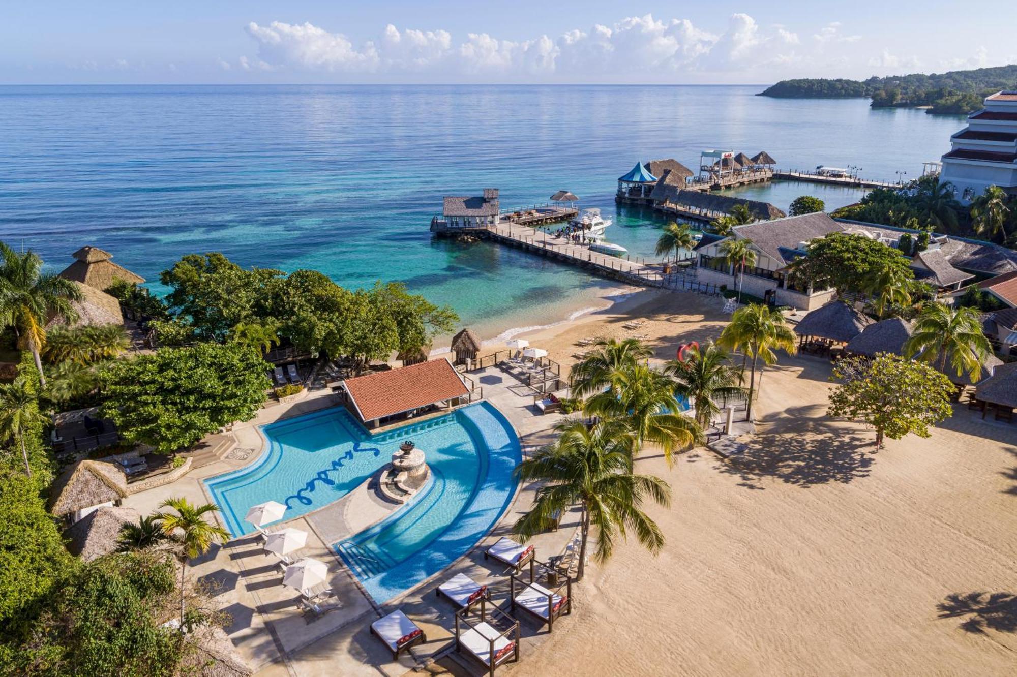 Sandals Ochi Beach All Inclusive Resort - Couples Only (Adults Only) オーチョ・リオス エクステリア 写真